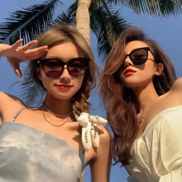 小鬼出招